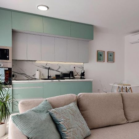 Linden Apartman 001 - Adults Only Mosonmagyaróvár 外观 照片